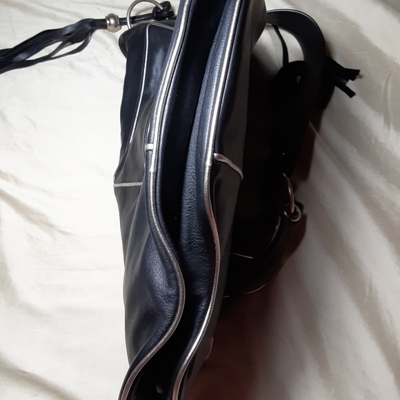 AXARA Paris genuine leather hobo shoulder bag - Picture 7 of 12